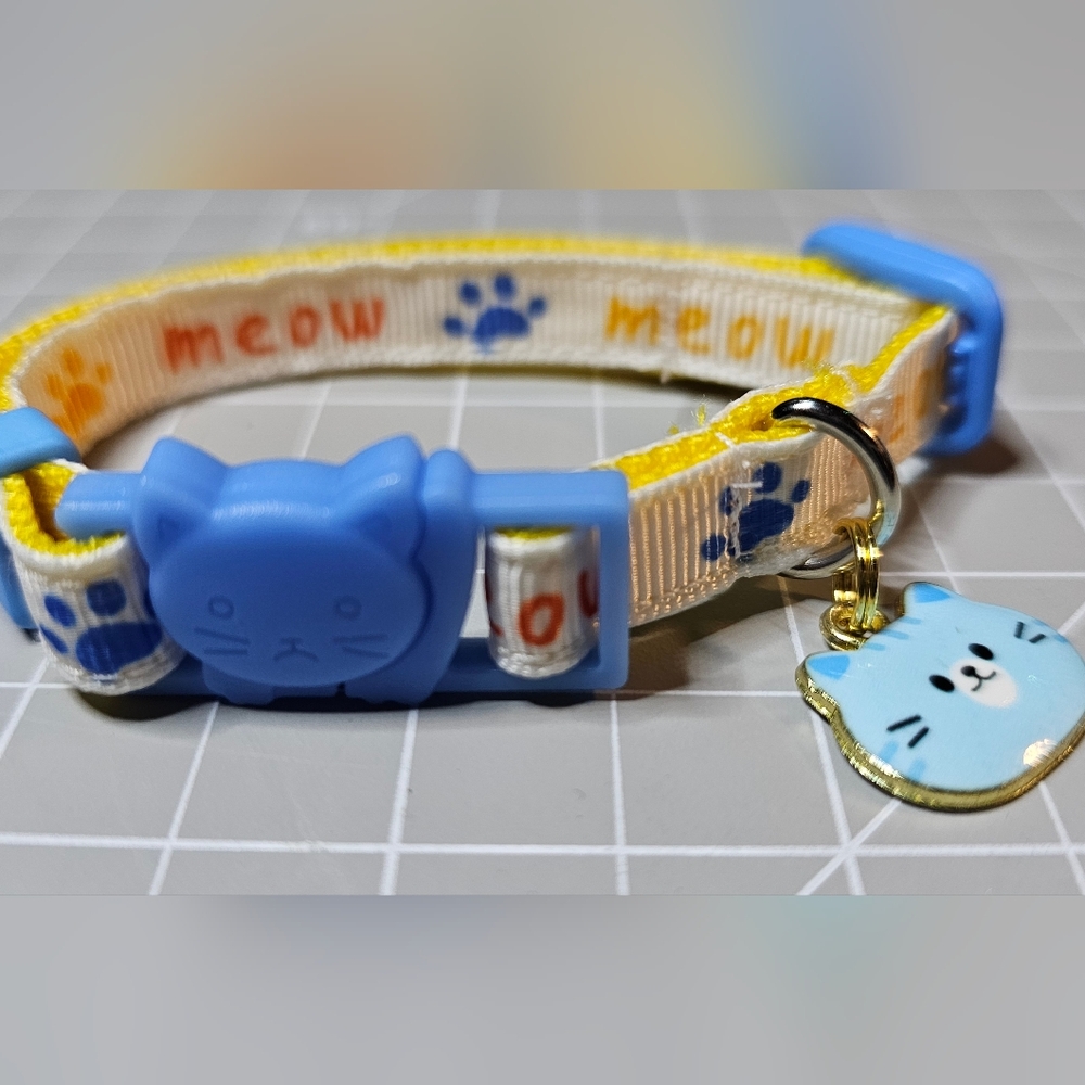 Meow Print Cat Collar